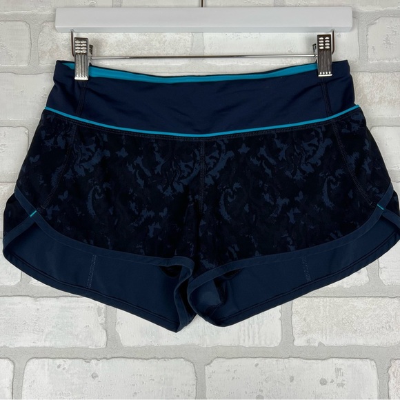 Lululemon Run: Speed Short, Beautiful Baroque Inkwell / Inkwell / Surge, Size 4 - Picture 6 of 12